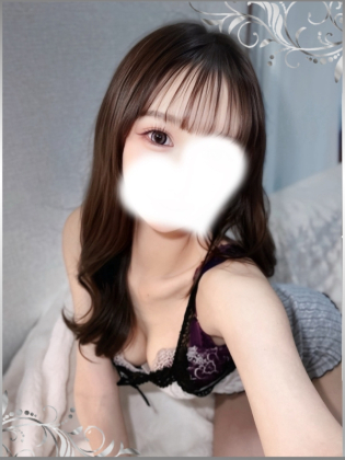 巫(かんなぎ)すみれ